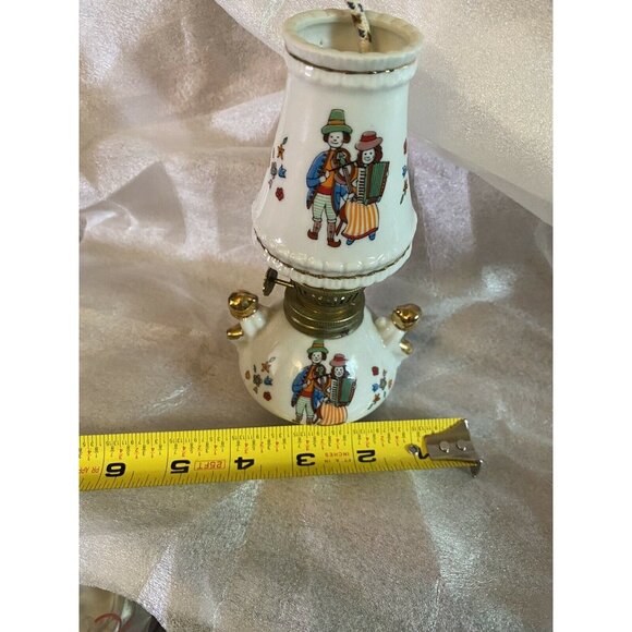 Porcelain Hurricane Oil Lamp & Shade  6” Japanese Japan Clown Theme - Picture 3 of 11